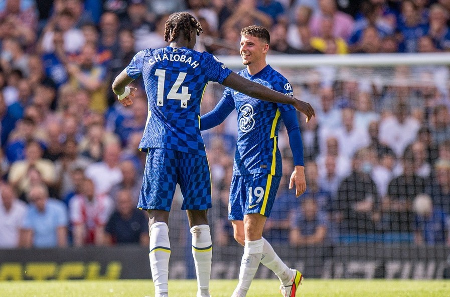  曼联青训小将爆发，加纳乔破门惊艳全场  