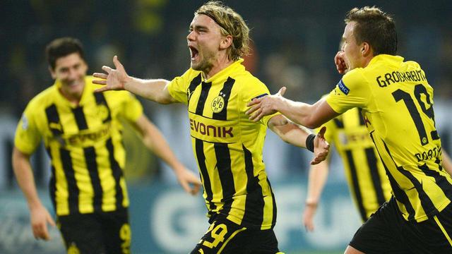  多特蒙德主场战平莱比锡红牛错失登顶良机时刻